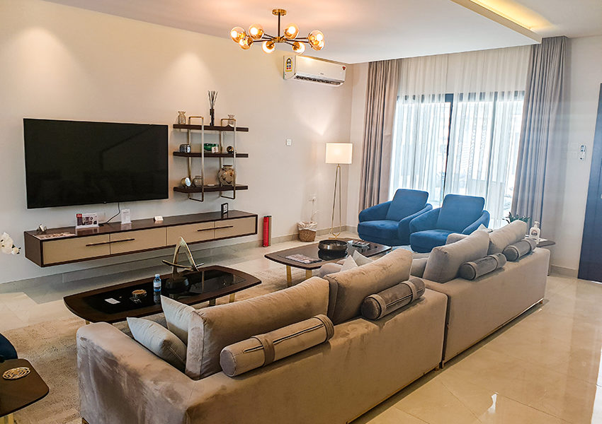 فلل للبيع في البسيتين